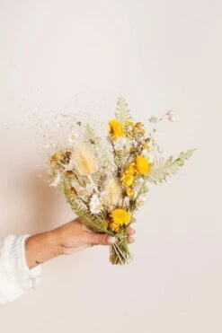 Citrine Dried Flower Bouquet 7 Citrine Dried Flower Bouquet -Ed's plant shop citrine dried flower bouquet 966138