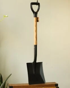 Garden Shovel Deluxe In Matte Black By Benson -Ed's plant shop garden shovel deluxe in matte black by benson 224187