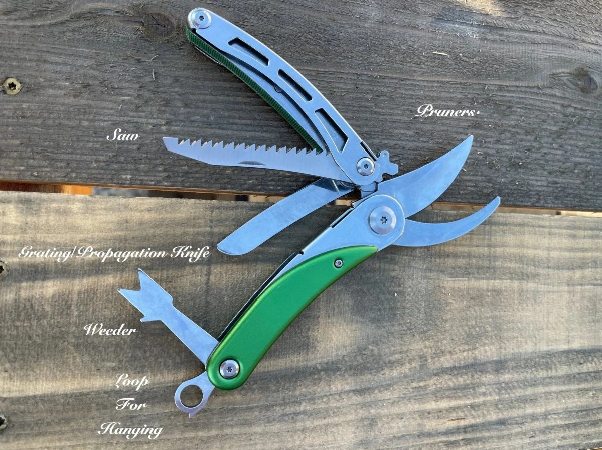Gardener's Multi-Tool - 4-In-1 Garden Tool 6 Gardener's Multi-Tool - 4-In-1 Garden Tool - Image 4