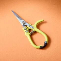 Grip-Friendly Gardening Shears - New Colors! -Ed's plant shop grip friendly gardening shears new colors 628118